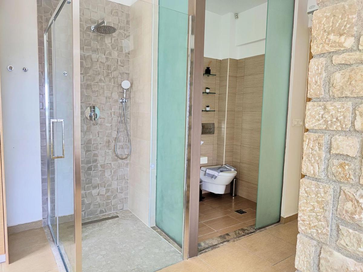 Villa Costamare - Enjoy Lazy Days On The Private Pool-Jacuzzi Pefki Екстериор снимка