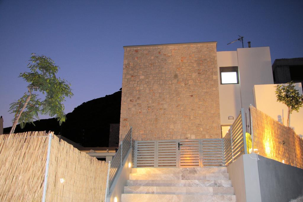 Villa Costamare - Enjoy Lazy Days On The Private Pool-Jacuzzi Pefki Стая снимка